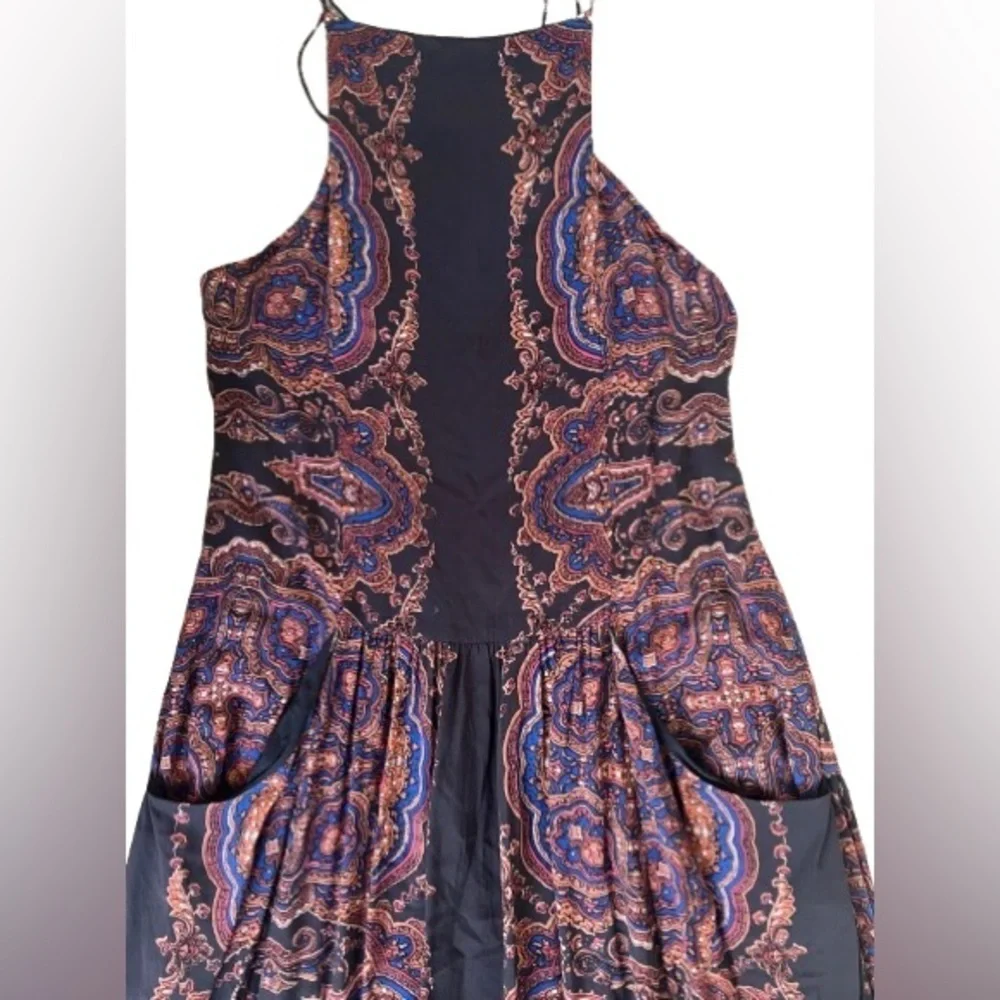Free People Fragile Hearts Maxi Dress
Black Maroon Paisley 
Size XS - Picture 6 of 6